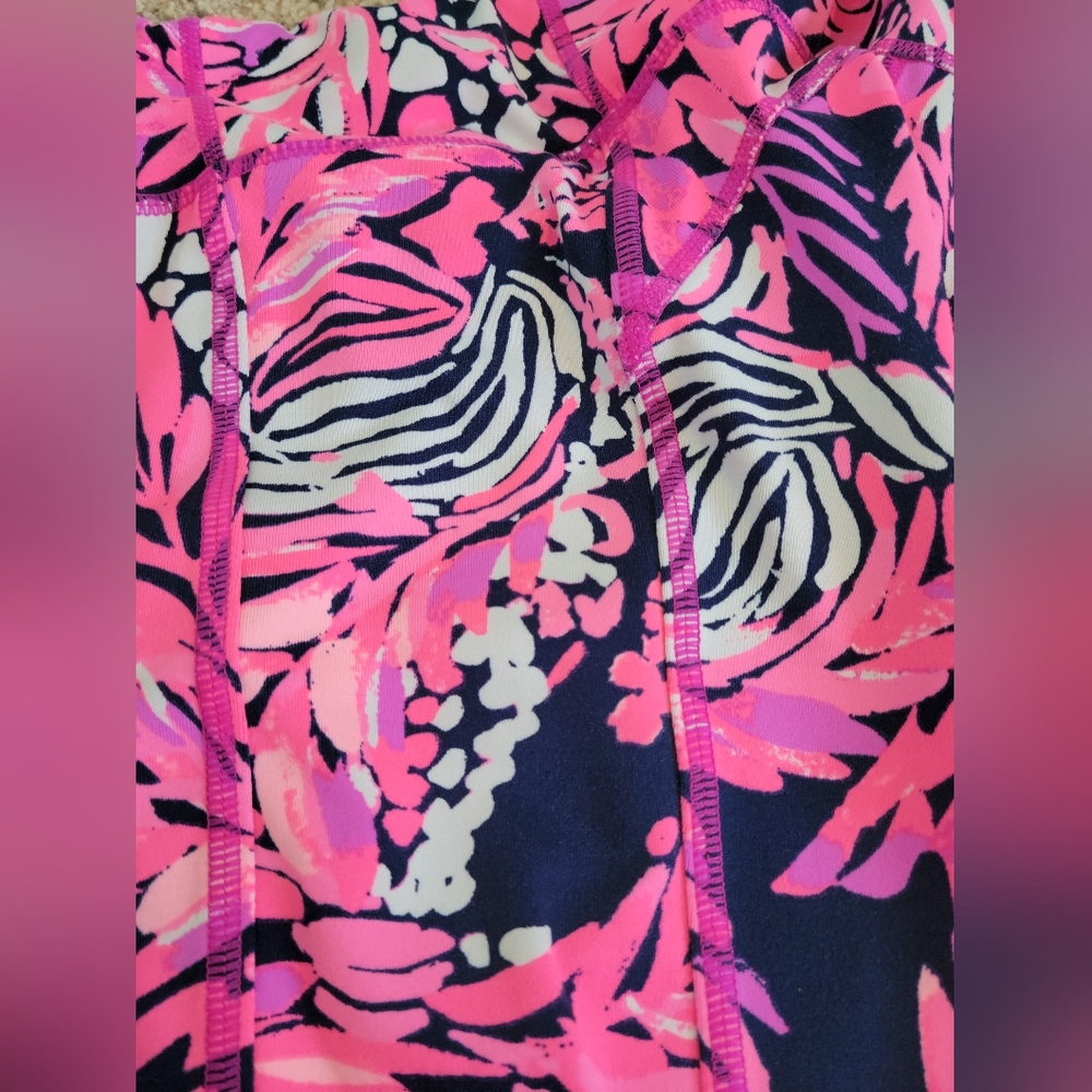 🌴"Lilly Pulitzer" Luxletic Leggings🌴 - Picture 7 of 16